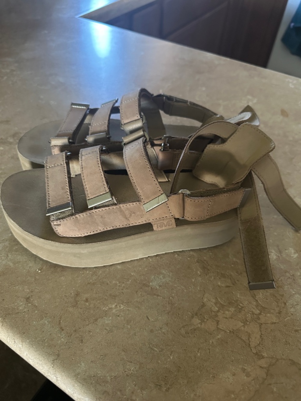 Teva Mevia Tan Platform Strappy Sandals - Picture 4 of 7